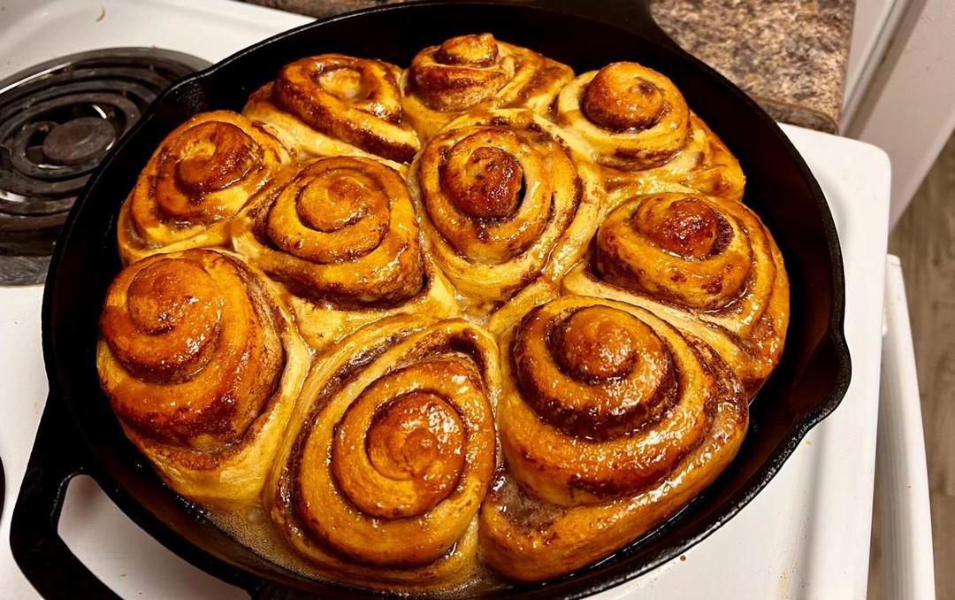 5 Tips Membuat Cinnamon Rolls Mekar Indah seperti Bunga
